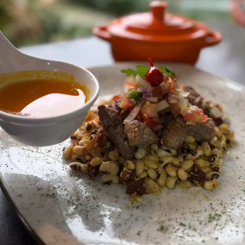 Arrumadinho de Carne de Sol