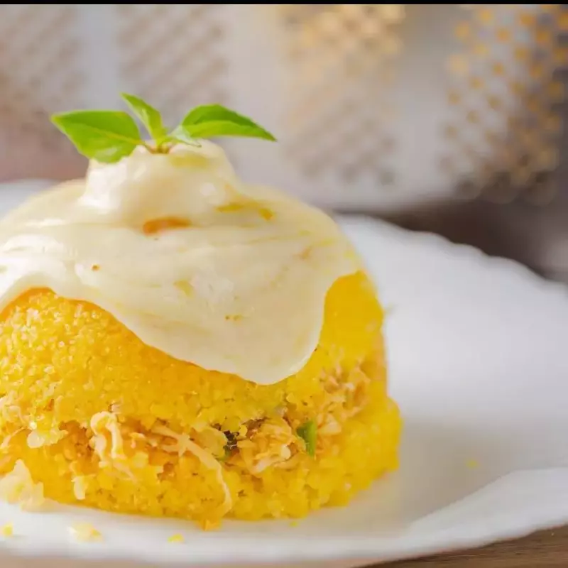 Cuscuz frango com catupiry