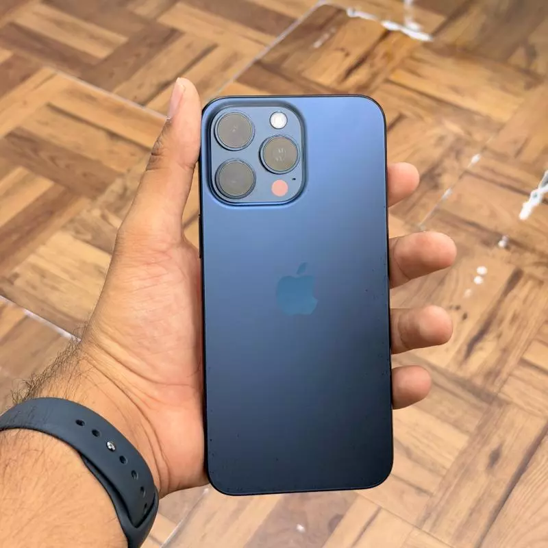IPHONE 15 PRO MAX 256gb