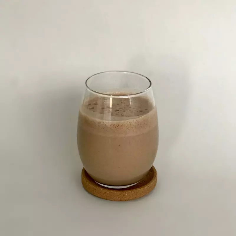 MALTEADA DE CHOCOLATE ,VEGANA 16 OZ