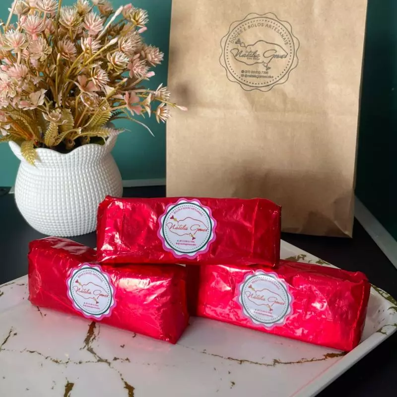 GELADO DE NINHO COM GELEIA DEMORANGO