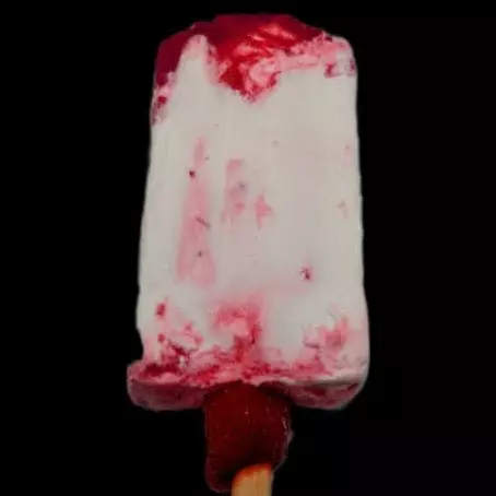 CHANTILLY CON FRESAS