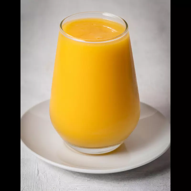 Jugo natural en leche