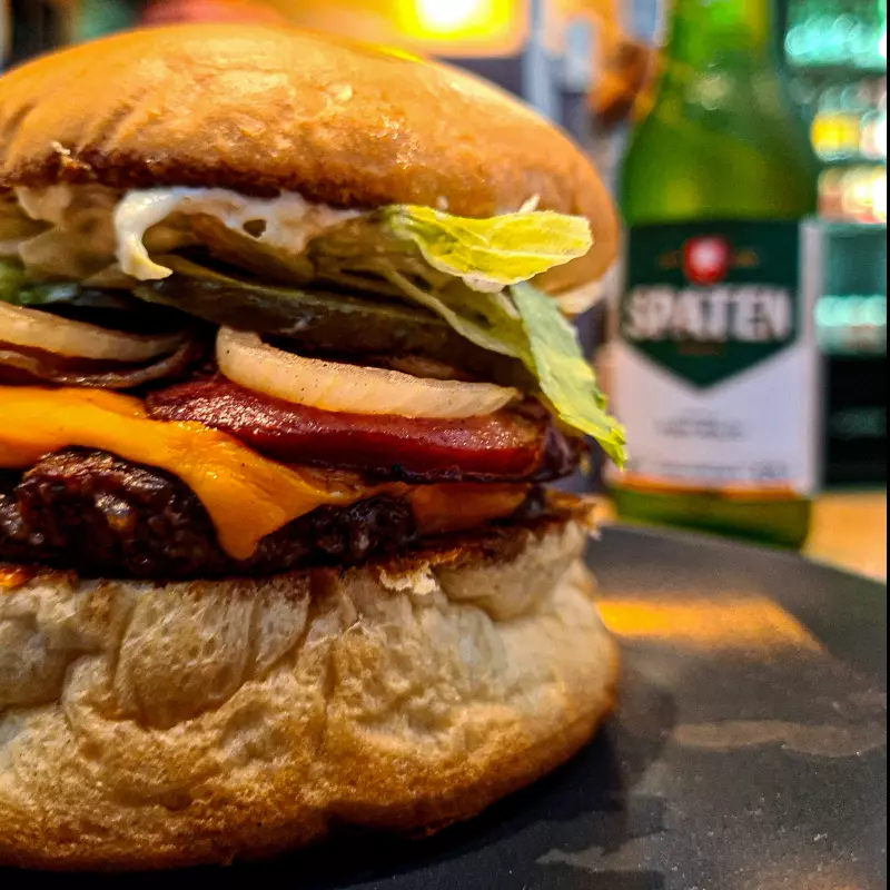 Meu Burguer Calabresa