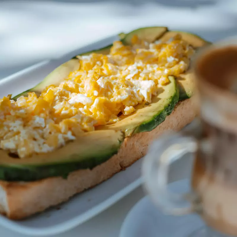 Promo Bebida + Toston, huevo y palta