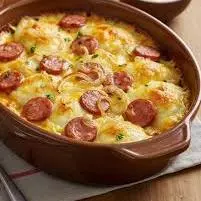 Linguiça gratin com batata, molho br
