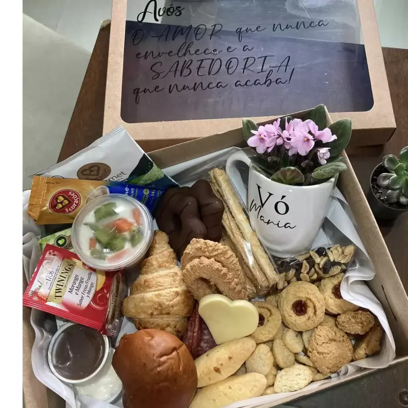 Café da manhã/tarde com amor