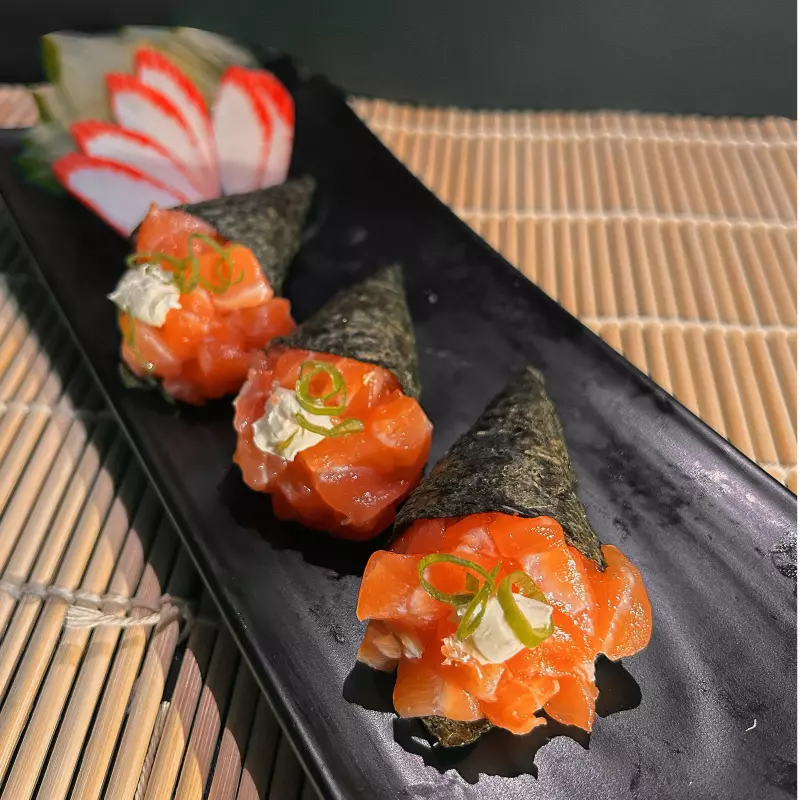 Mini Temaki Salmão