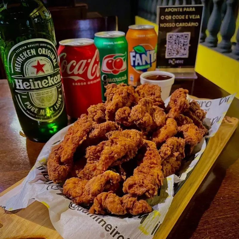 TIRAS DE FILÉ DE FRANGO EMPANADO