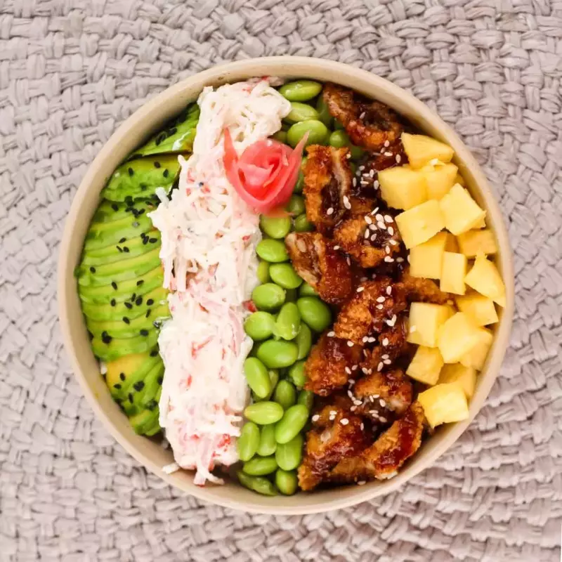•Poke Bowl Caribe