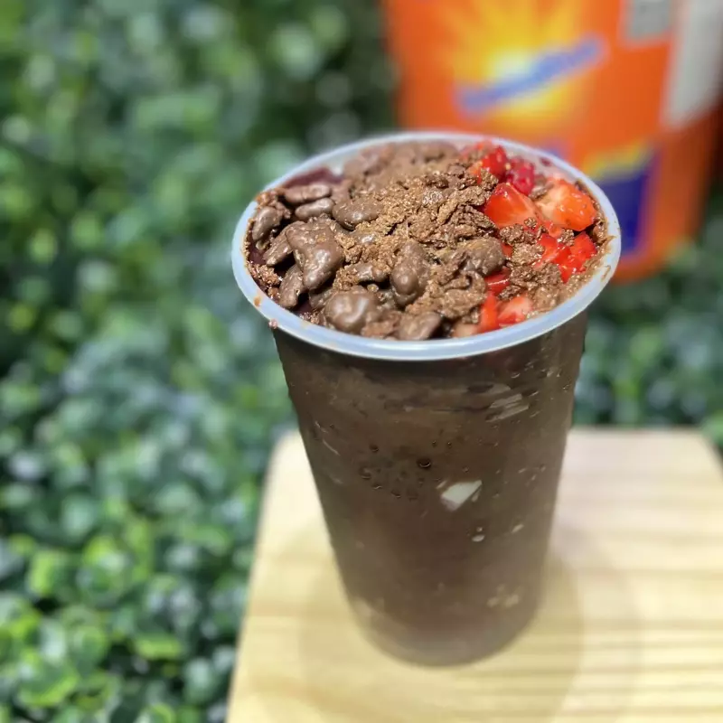 Açaí Trufado Ovomaltine e Morango