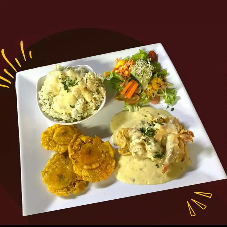 Camarón crocante en salsa de cangrej