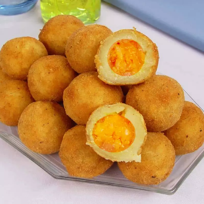 Bolinha de 3 Queijos