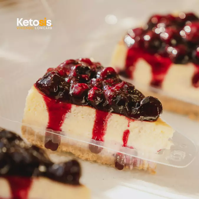 Cheesecake Frutos Rojos (porción)