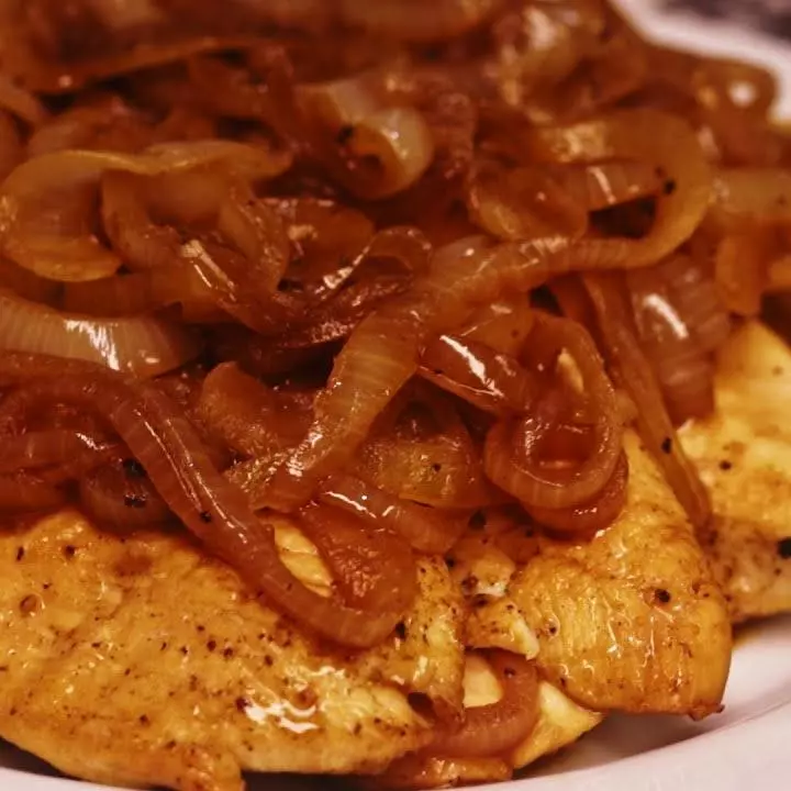 Filé de frango acebolado/Clean foo