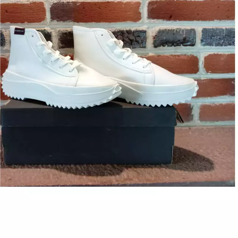 Cons bota blanco talla 23