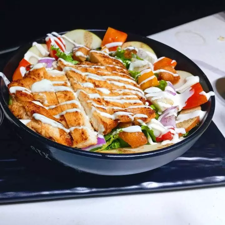 CHICKEN CAESAR SALAD