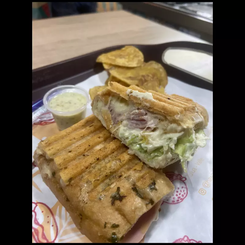 SANDWICH HAWAIIANO