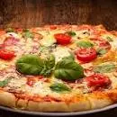 • Pizza Tomates Cherrys y Albahaca