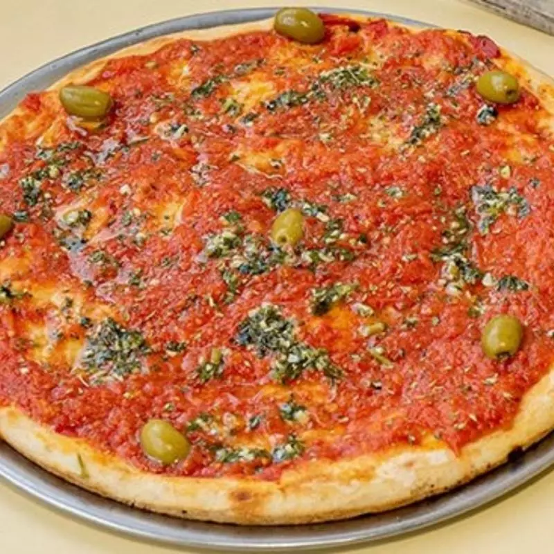 • Pizza a la Cancha (Sin Muzzarella)