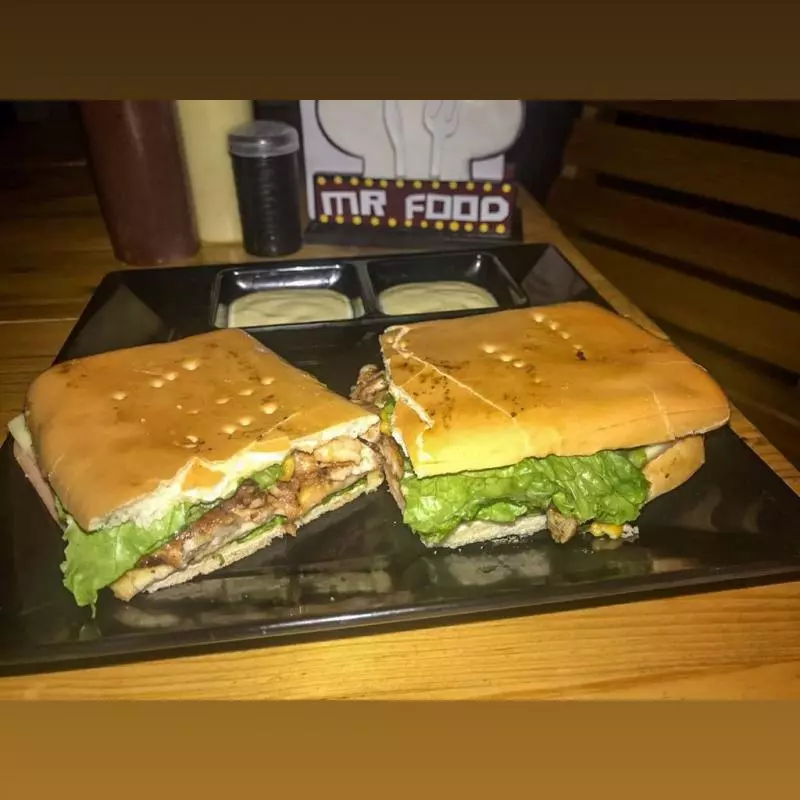 Sándwich Especial Mr Food