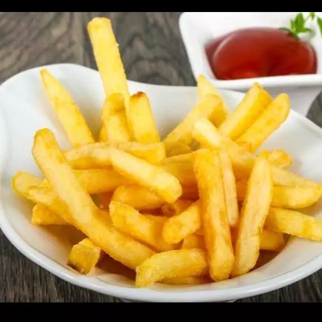 Media porción de papas fritas