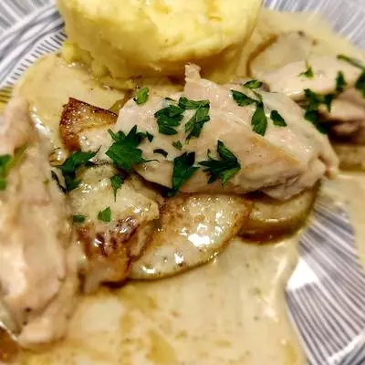 Pollo al Roquefort