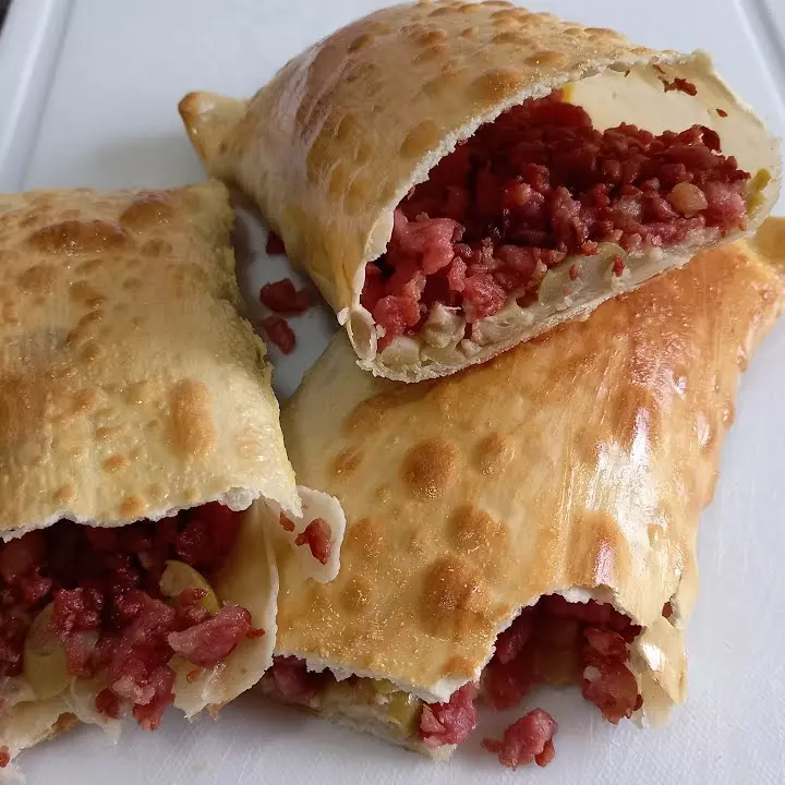 Pastel De Linguiça Toscana 23cm