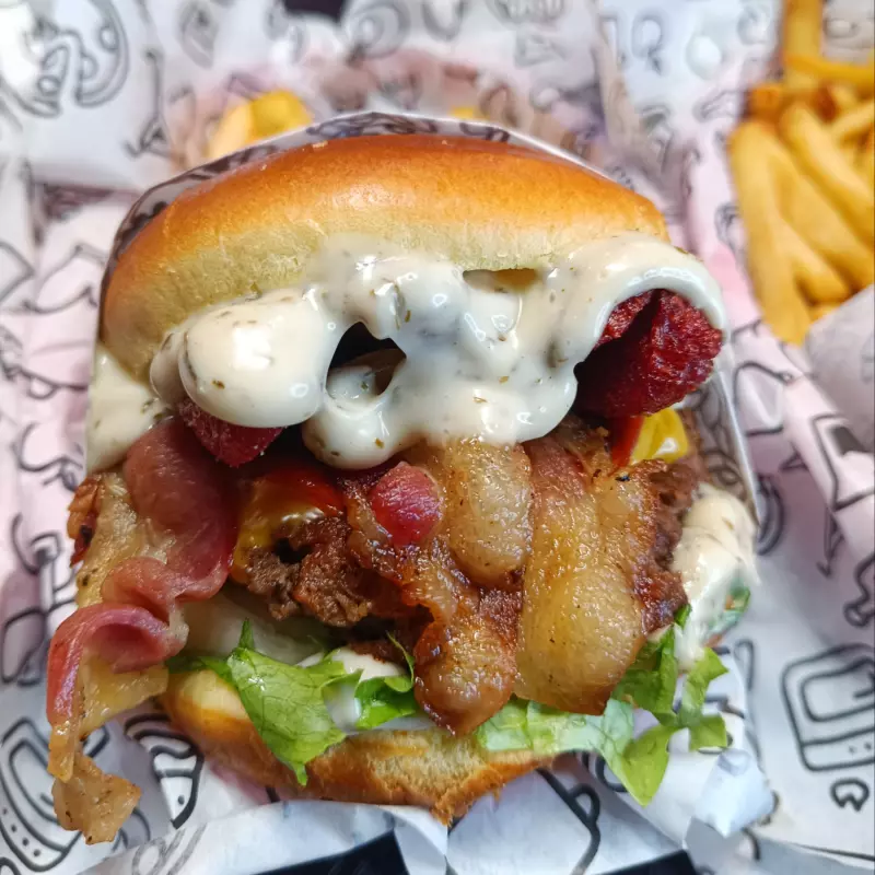 Miss Chacalita + PAPAS FRITAS