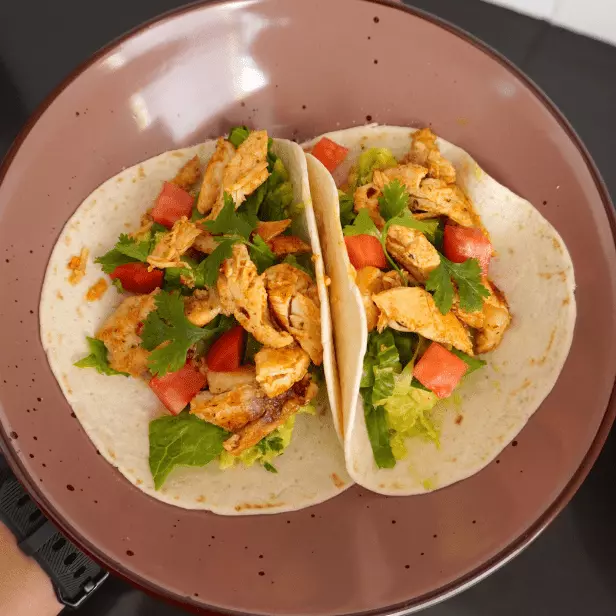 TACOS DE PECHUGA ASADA