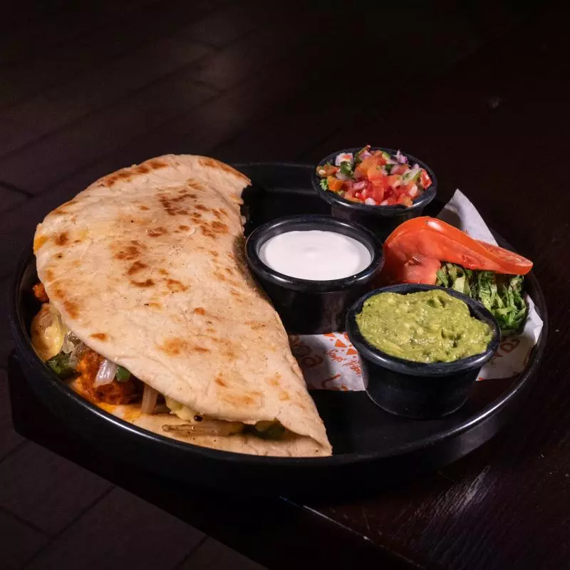 QUESADILLA BÚFALO