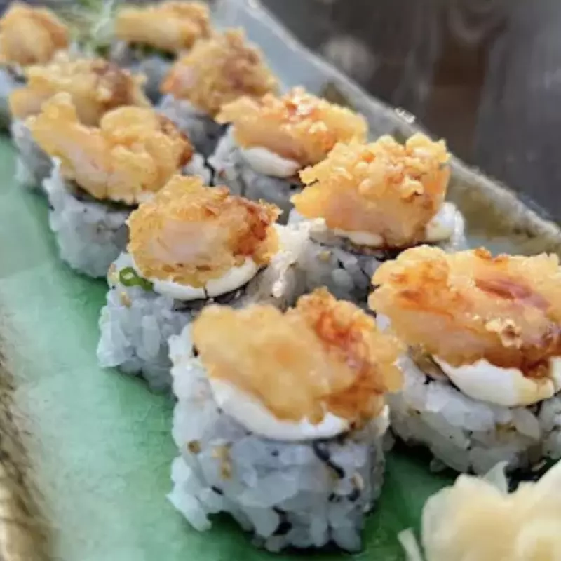 URAMAKI EBI - 8 Peças