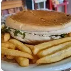 Xis Carne com batata frita