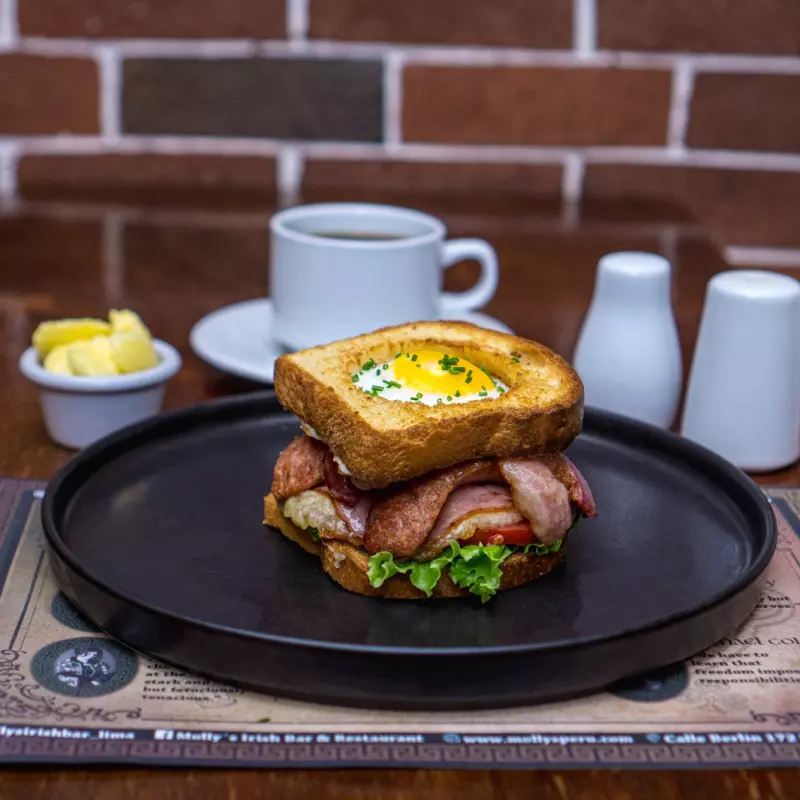 Sándwich Americano