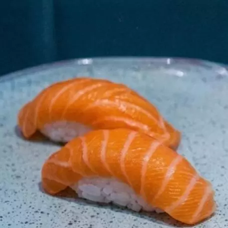 Niguiri De Salmão - 6 Piezas