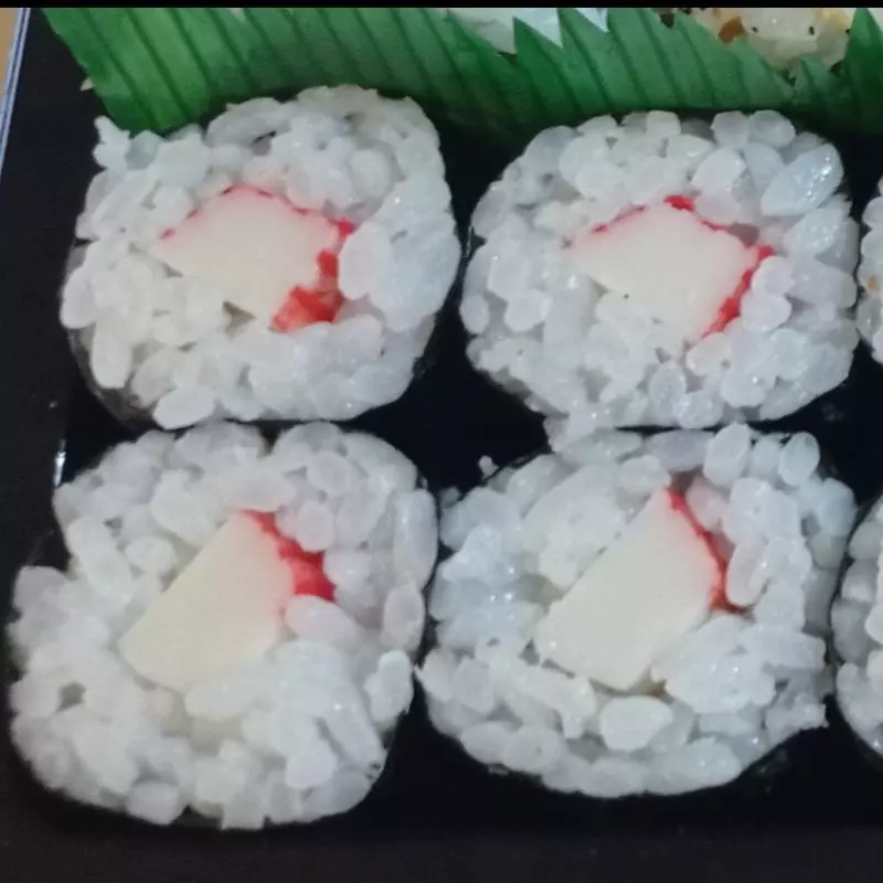 Hossomaki kani 4 unidades