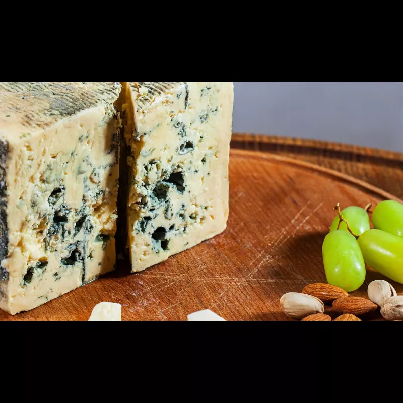 GORGONZOLA KG