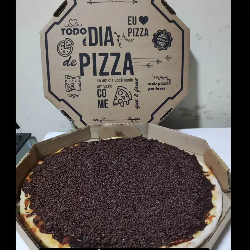 PIZZA DOCE PREMIUM (BRIGADEIRO)