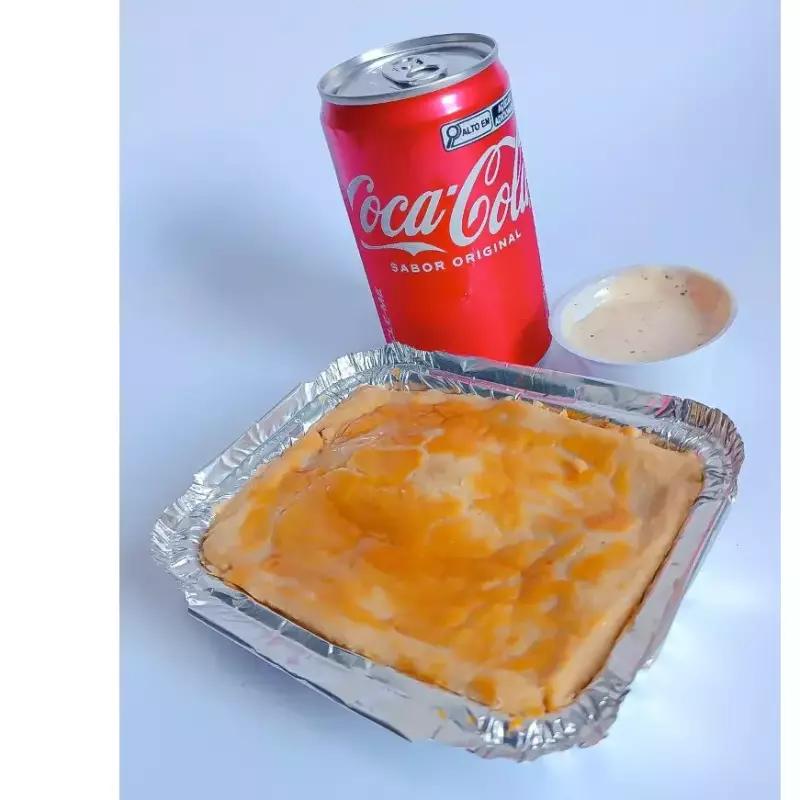 Ki Maravilha - empadão + coca + M