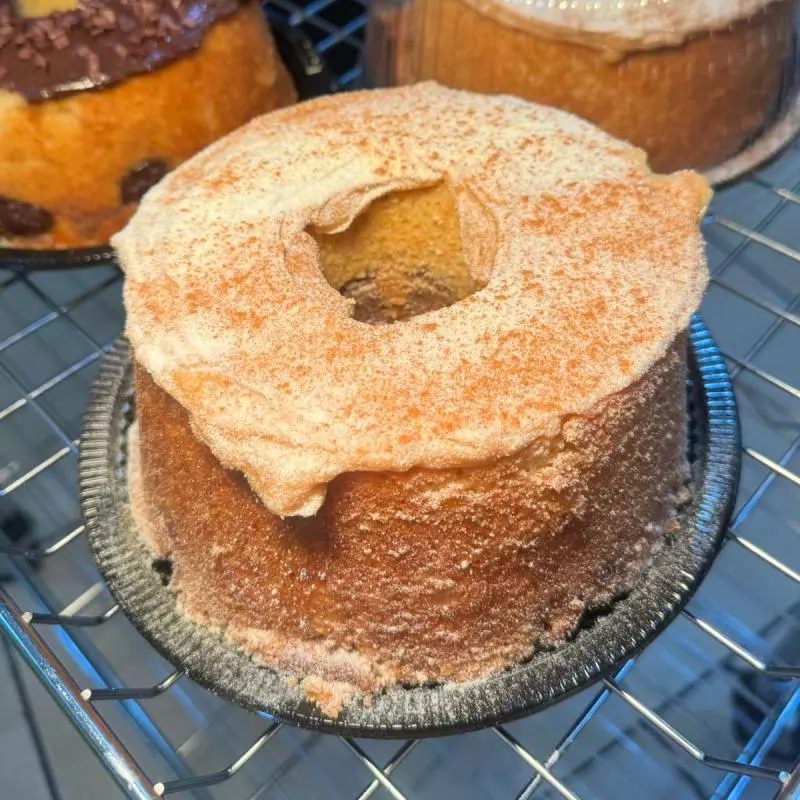 Cuca de Doce de Leite aprox 900g