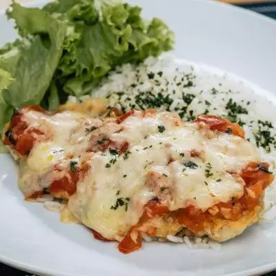 Frango à Parmegiana