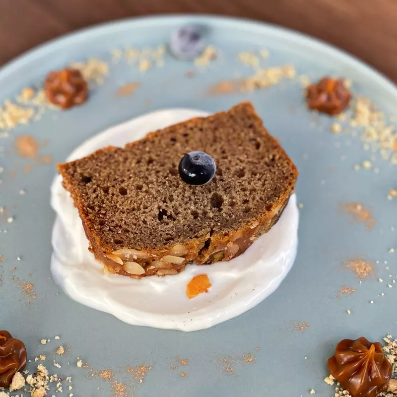 TORTA DE BANANO Y YOGURT.