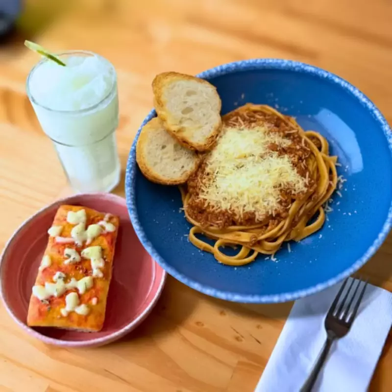 Combo tallarines en ragu bolognese