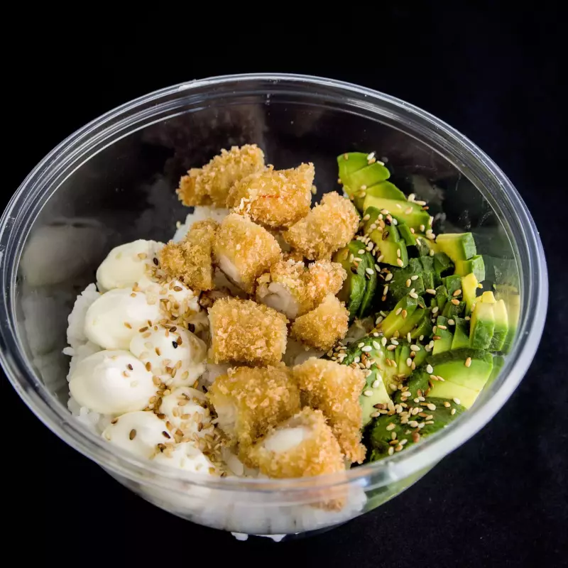 Poke Salad de Salmón fried