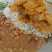 Chicharron Mixto con Menestra
