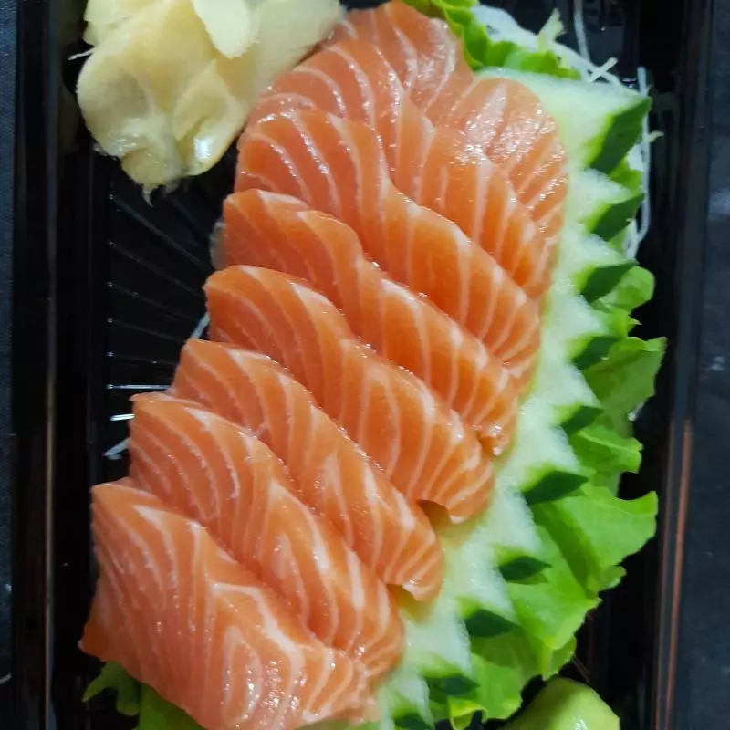 Sashimi Salmão (8 Peças)