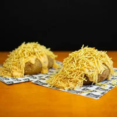 2 Batatas strogonoff + Catupiry