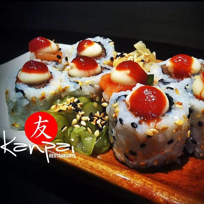 NEGUISAKE URAMAKI 08 unidades9