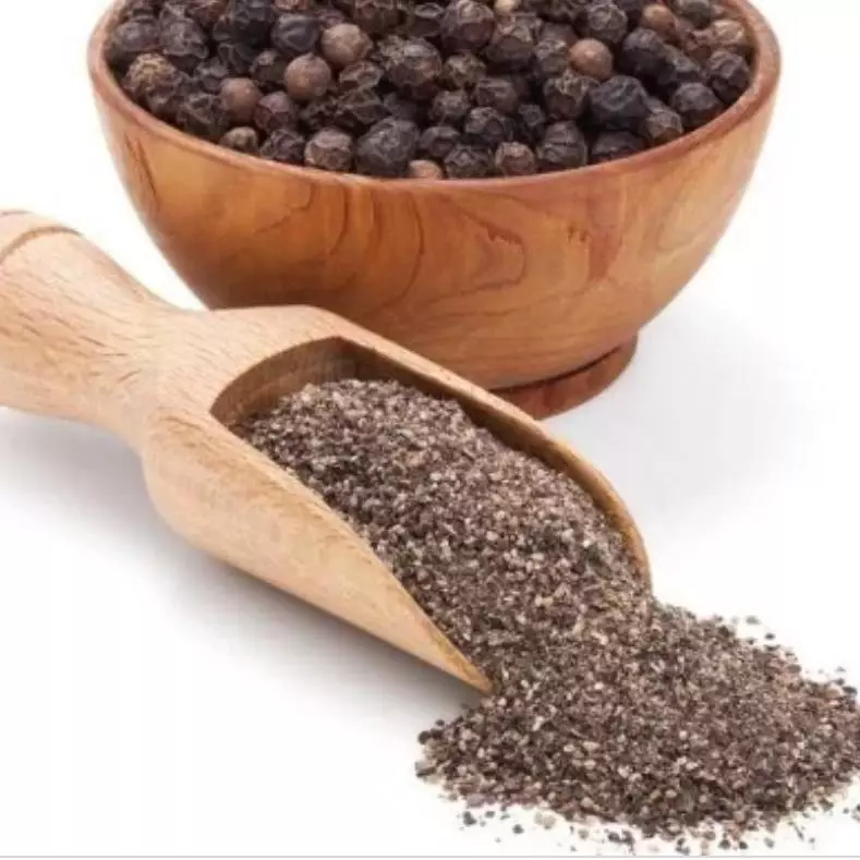 Pimenta do reino em pó