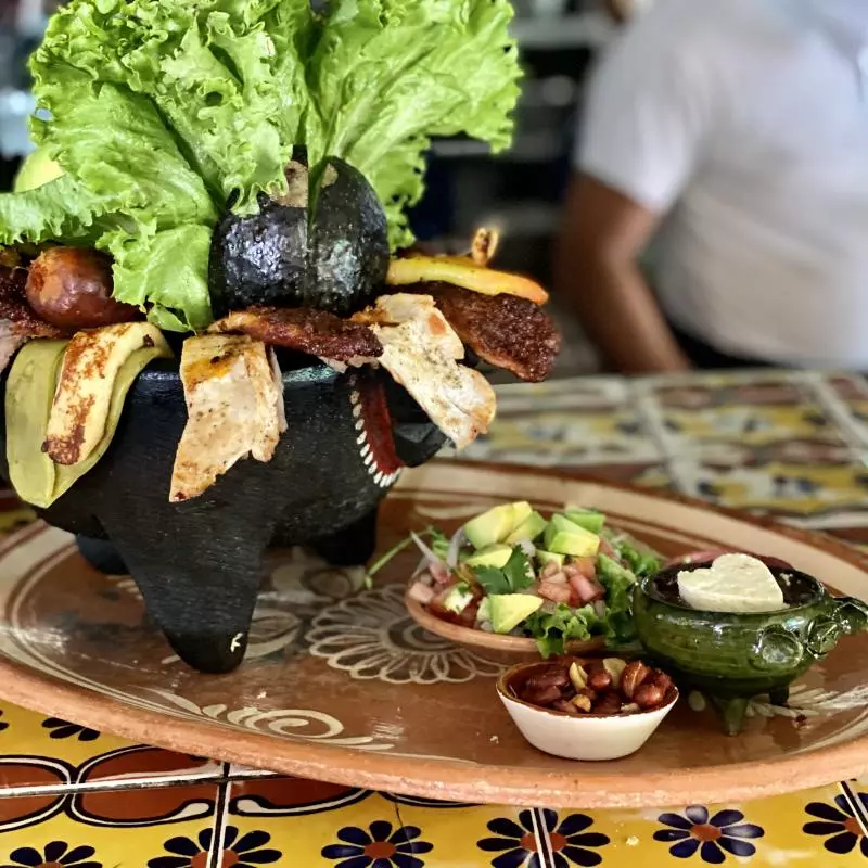 Molcajete.